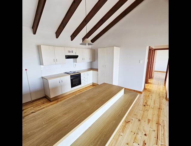 3 BEDROOM HOUSE RENTED IN SEAVIEW